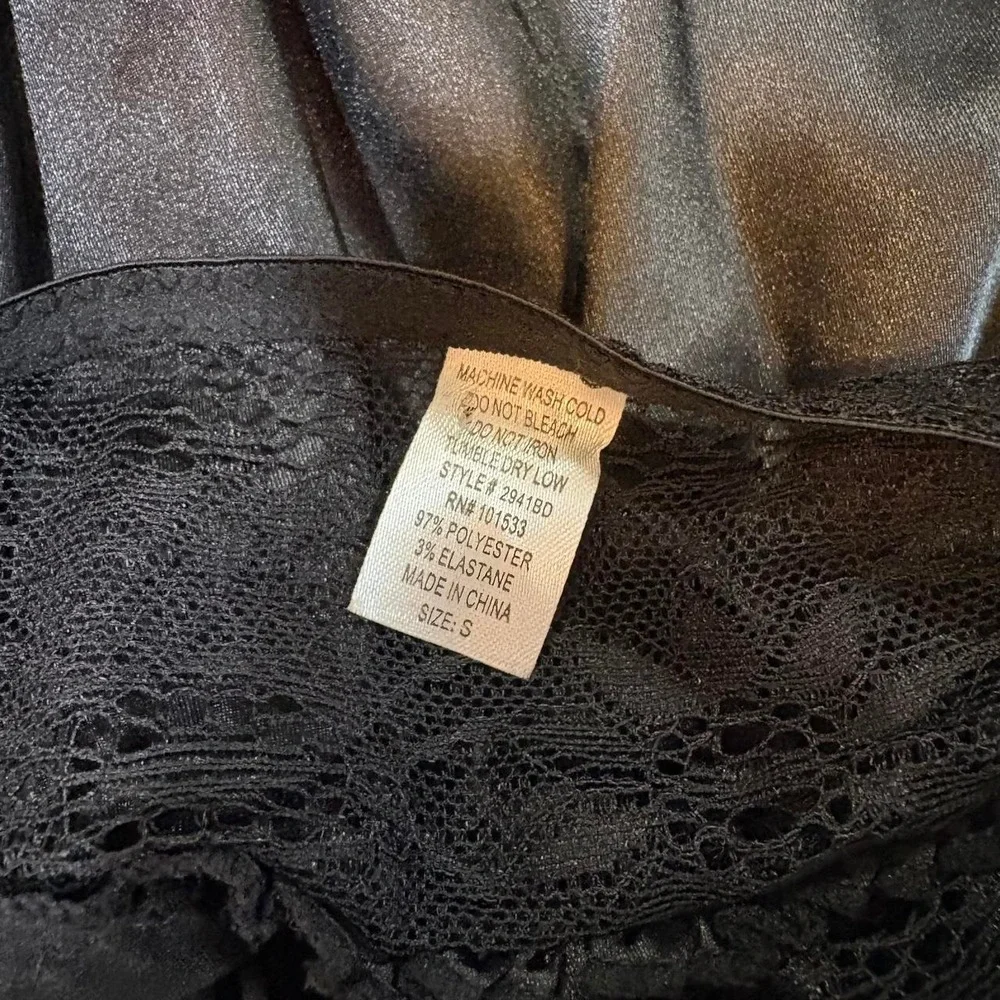 Black Lace Babydoll Top with Leopard Bow Size Small